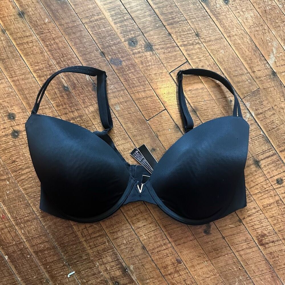 Victoria’s Secret black satiny lined Demi 34DDD bra